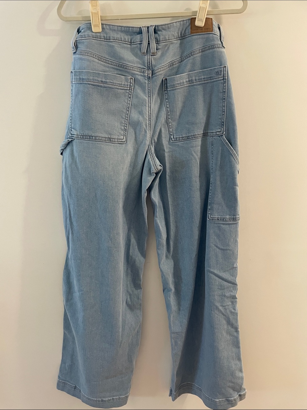 American Eagle Light Blue Denim Jeans - Picture 7 of 7